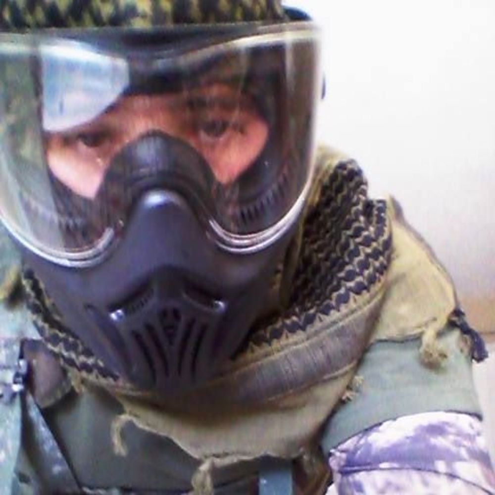 Meet your Posher, Max